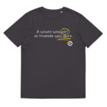 "À vaincre sans péril, on triomphe sans gloire." Tee-shirt éco-friendly – Image 3