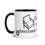 "On est si bien, tout nu dans une large chaise." Mug coloré – Image 6