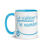 "La valeur n’attend point le nombre des années." Mug coloré – Image 4