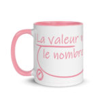 "La valeur n’attend point le nombre des années." Mug coloré – Image 5