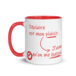 "Déplaire est mon plaisir. J’aime qu’on me haïsse." Mug coloré – Image 6